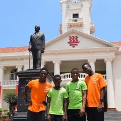 华侨中学活动照片